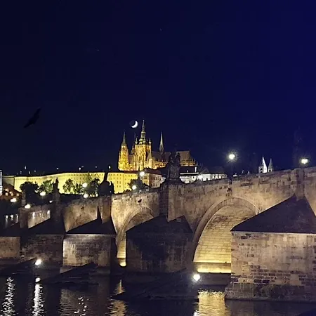 Laxmi Happy Home In Prague * Praha
