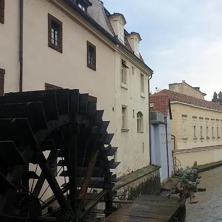 Laxmi Happy Home In Prague * Praha