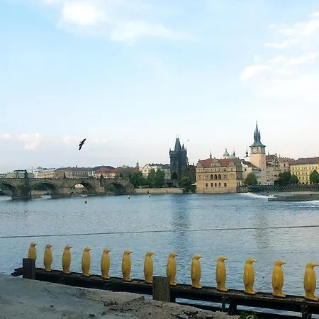 Apartment Laxmi Happy Home In Prague Prague
